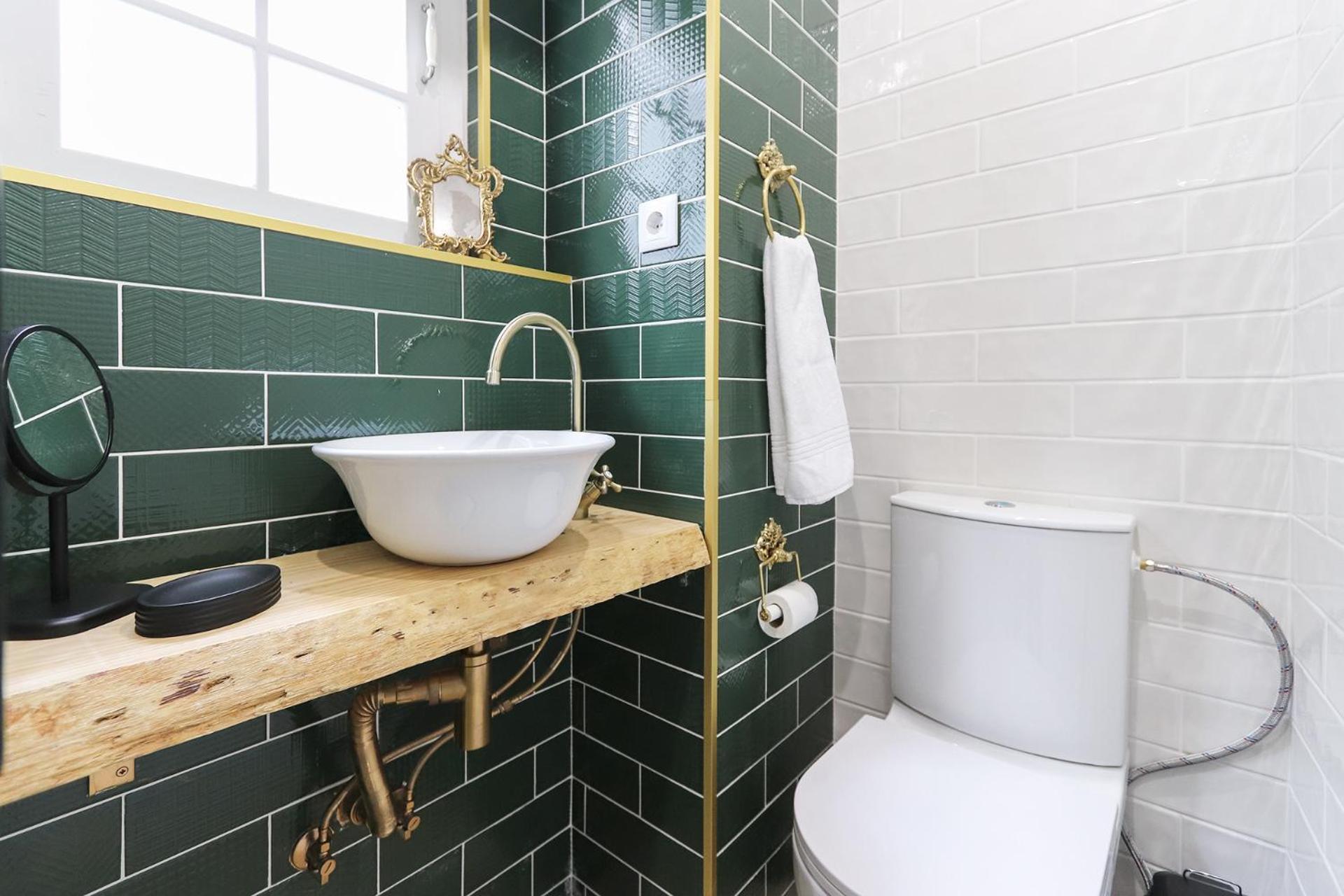 Appartamento Castelo Premium By Homing Lisbona Esterno foto